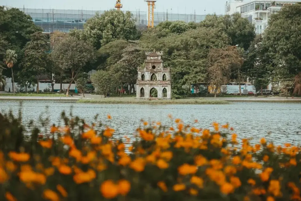 lac-hoan-kiem