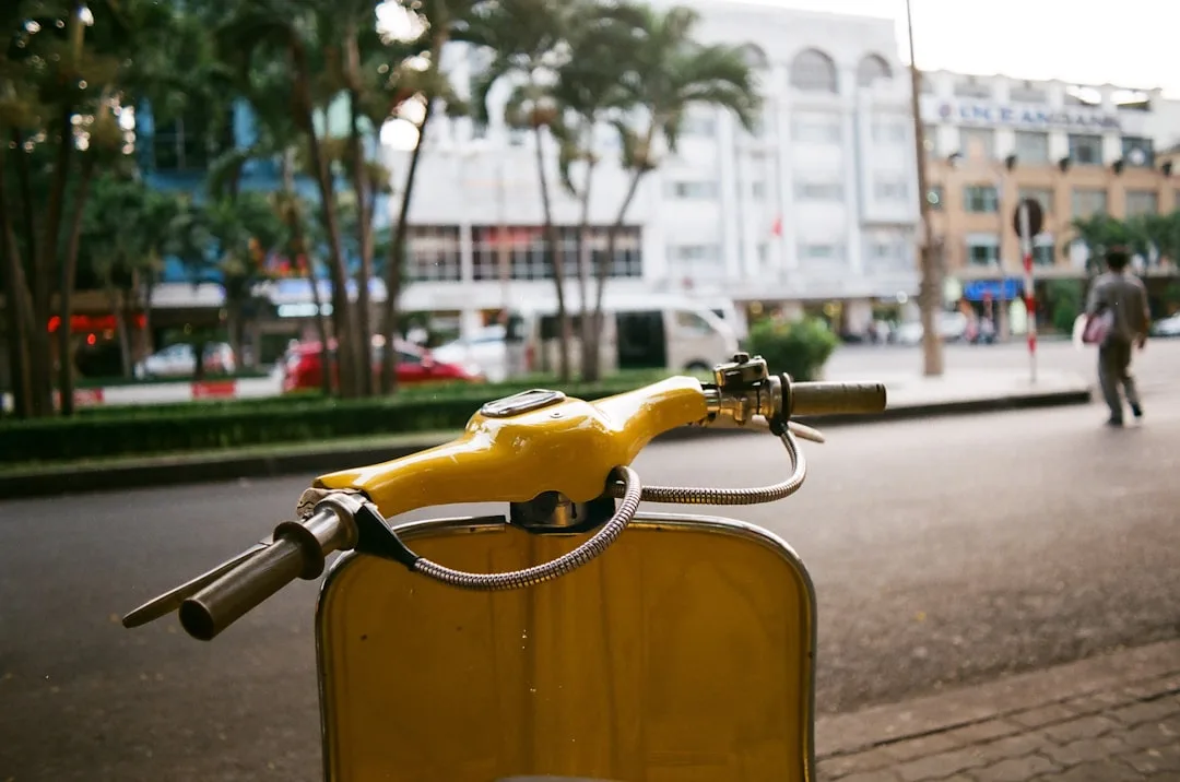 découvrez nos conseils pratiques pour vos vols vers le vietnam : astuces pour réserver, que faire à l'aéroport, et comment voyager sereinement.